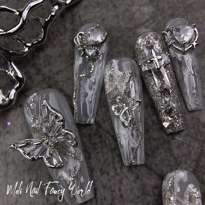 原设设计纯手工高级穿戴