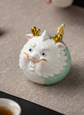 陶瓷龙摆件创意龙迎平安可爱生肖吉祥物招财客厅公桌面装饰礼品