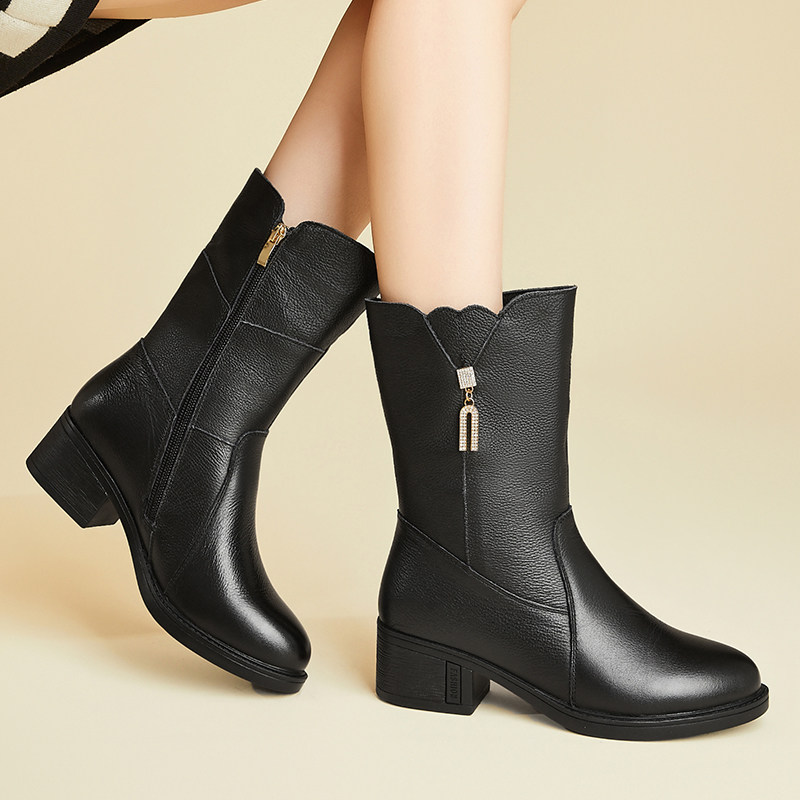 中筒靴英伦风黑色马丁靴女款2025新款冬季加绒粗跟保暖侧拉链皮靴