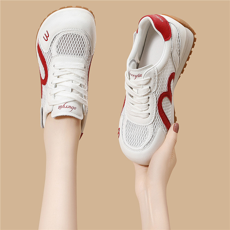 网面透气小白鞋女款爆款2026新款春秋季软底超轻便休闲运动阿甘鞋