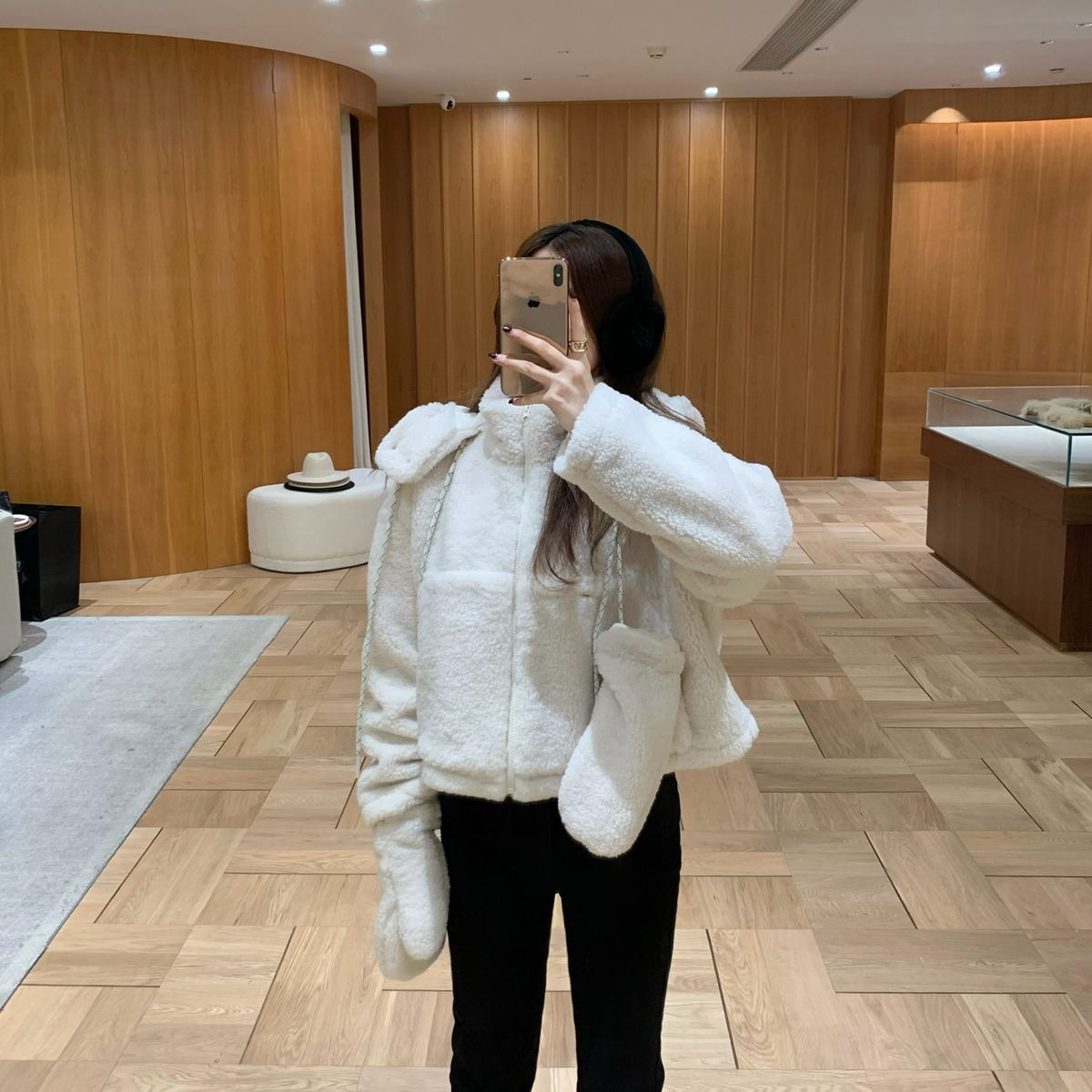 EASE-很好穿的羊羔毛外套短外套(配手套)(拍照超级出片哦)E25P010