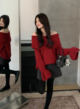 grapestone 葡萄籽-新圣诞款小女人一字肩氛围感初恋保暖毛衣1674