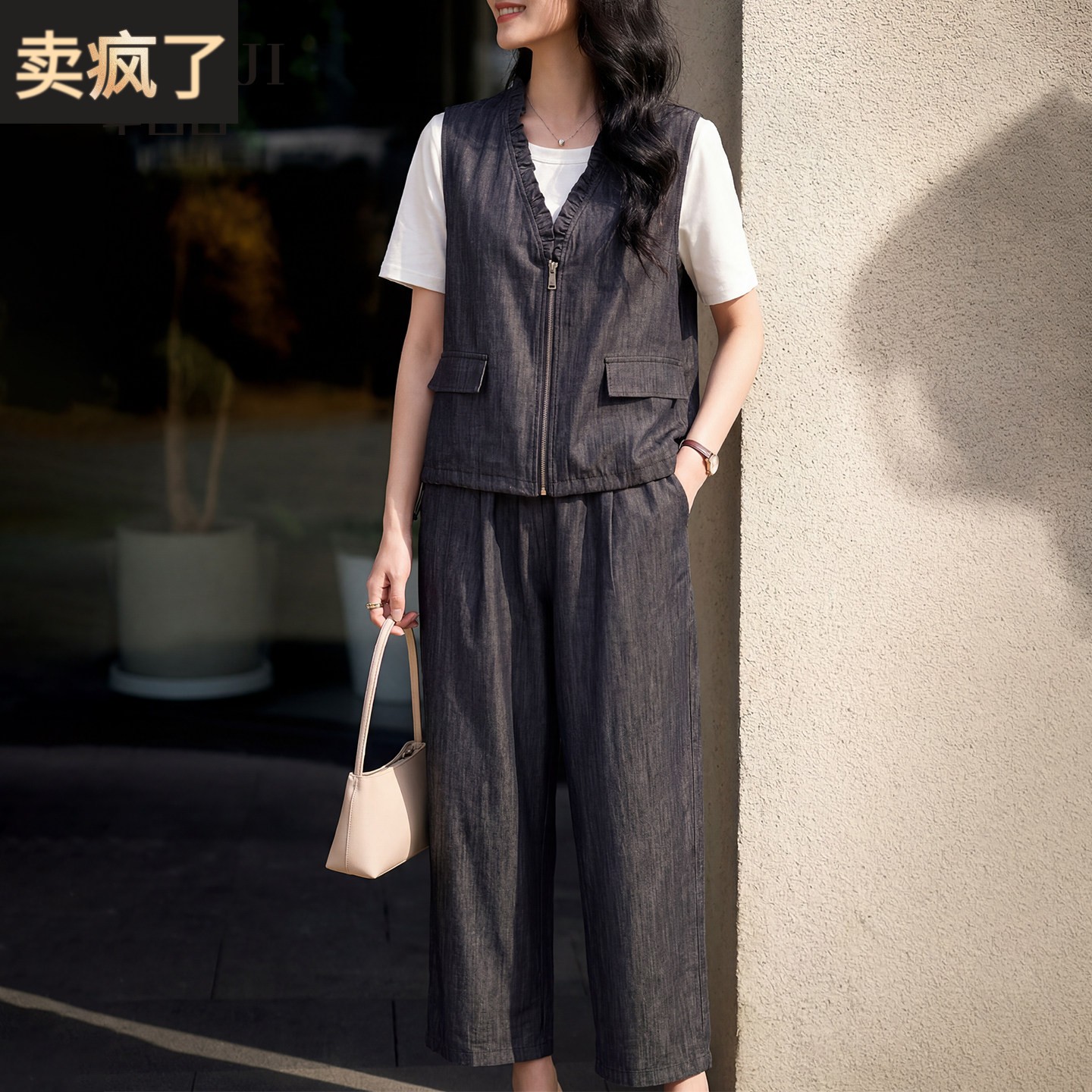 妈妈夏装套装洋气假两件T恤上衣女2026新款中年休闲母亲节两件套
