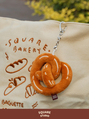 平方毛绒面包挂件可爱纽结饼