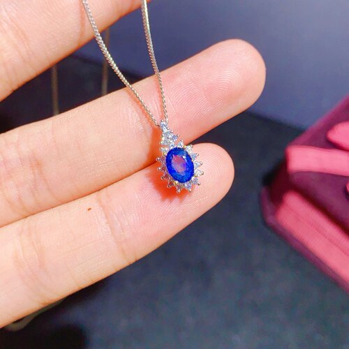 S925银镶天然斯里兰卡蓝宝石吊坠 主石尺寸：4*6 特惠戴妃吊坠