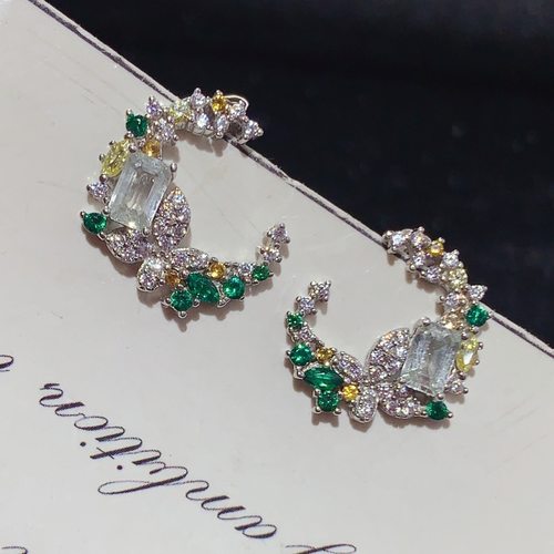 新款天然海蓝宝耳钉925银镀金镶嵌时尚耳钉主石3*5MM小众设计款