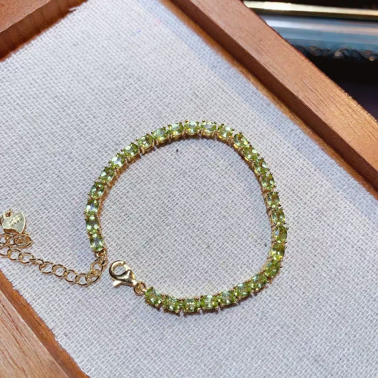 新款天然橄榄石手链925银镀金镶嵌时尚手链主石3*4MM小众设计款