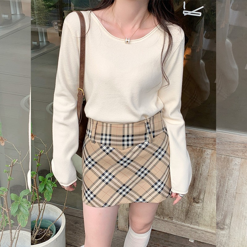 汤圆不圆 白色打底衫女2025新款秋季内搭毛衣长袖针织衫圆领上衣