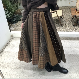 2025复古格子不规则拼接半裙大摆裙显瘦梨型女高腰a字半身裙子潮