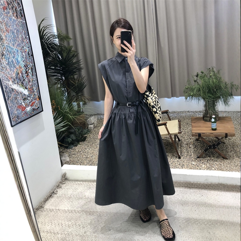 2025法式小众设计慵懒风无袖绑带花苞连衣裙女气质休闲翻领背心裙