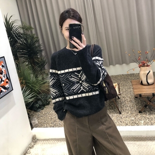 女 氛围慵懒宽松上衣针织衫 费尔岛复古圆领提花设计感毛衣冬季 韩版