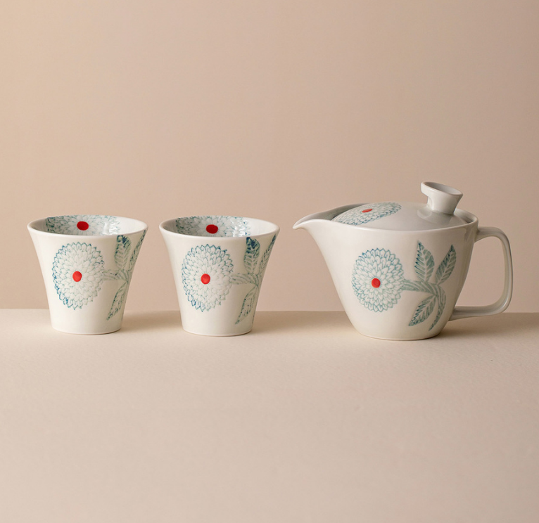 波佐见烧手绘ins大丽花壶带滤网