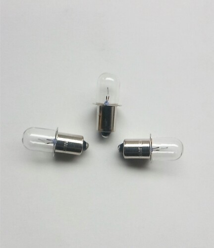 手电筒灯泡V型p13.5s卡口18V16V镁光电筒国外电筒工具灯泡黄色光