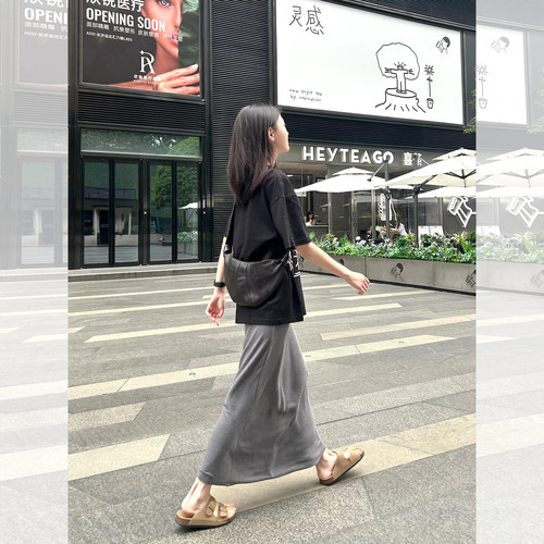 松弛感印花T恤垂感半身裙套装女