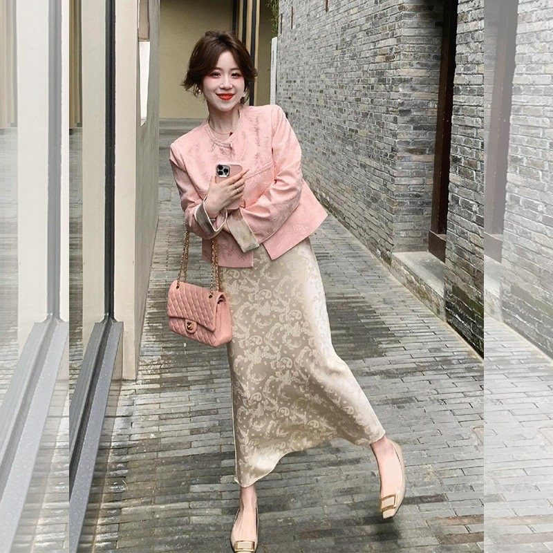 绝美新中式穿搭一整套2026春季国风盘扣提花外套半身裙两件套装女,女装/女士精品,时尚套装,淘宝优惠券,粉丝福利购,淘宝优惠卷