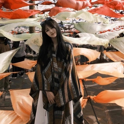 云南大西北内蒙古披肩女川西旅游草原旅行民族风穿搭斗篷外搭围巾