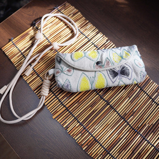 有礼有包 原创刺绣布艺眼镜收纳包眼镜盒太阳镜保护套日系风格