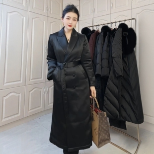 2025新款高端三醋酸轻薄羽绒服女休闲风衣西装领长款收腰保暖外套