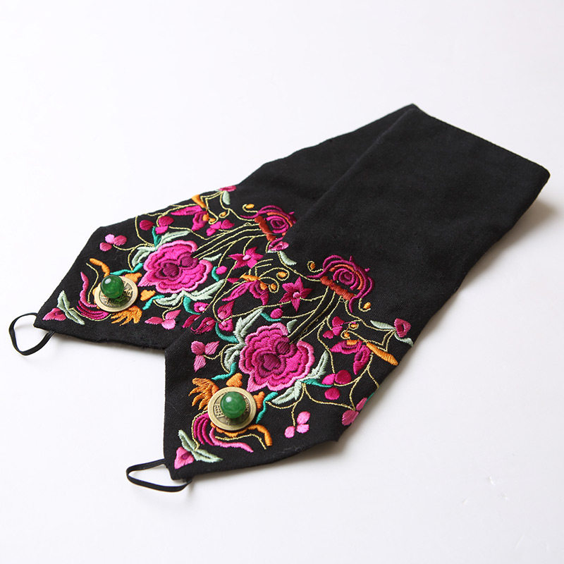 2023 SPRING AND AUTUMN NEW ETHNIC STYLE WOMENS CLOTHING ACCESSORIES: BUCKLE FINGER GLOVES EMBROIDERED WARM GLOVES PERSONALITY VERSATILE WRIST GUARDS