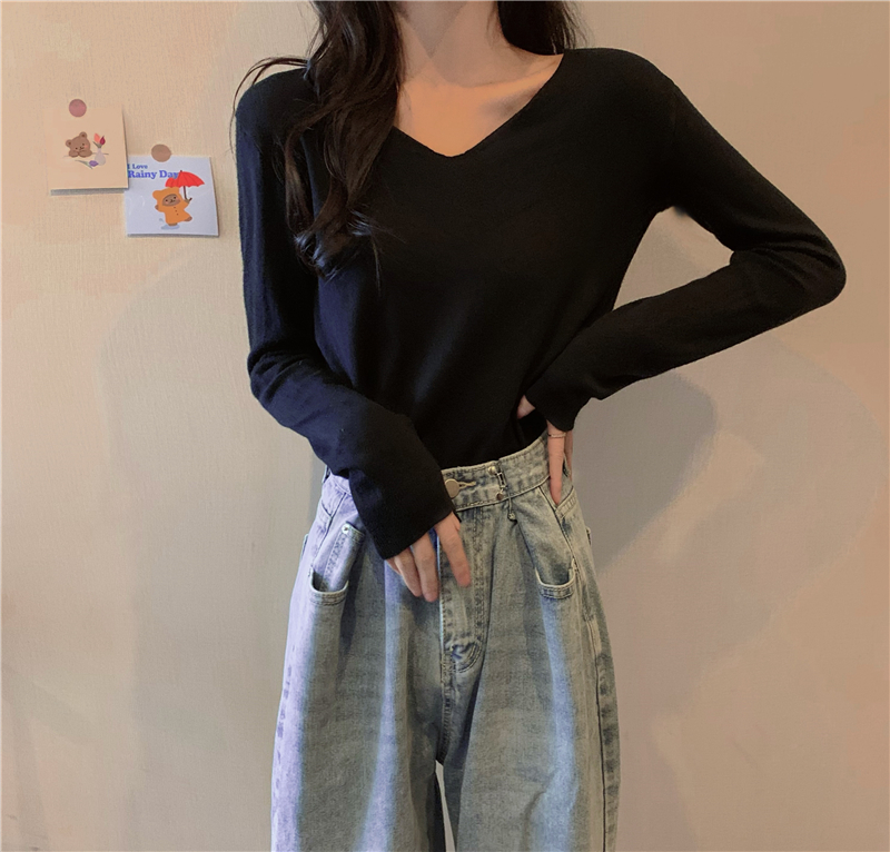 Real price V-neck knitted base coat