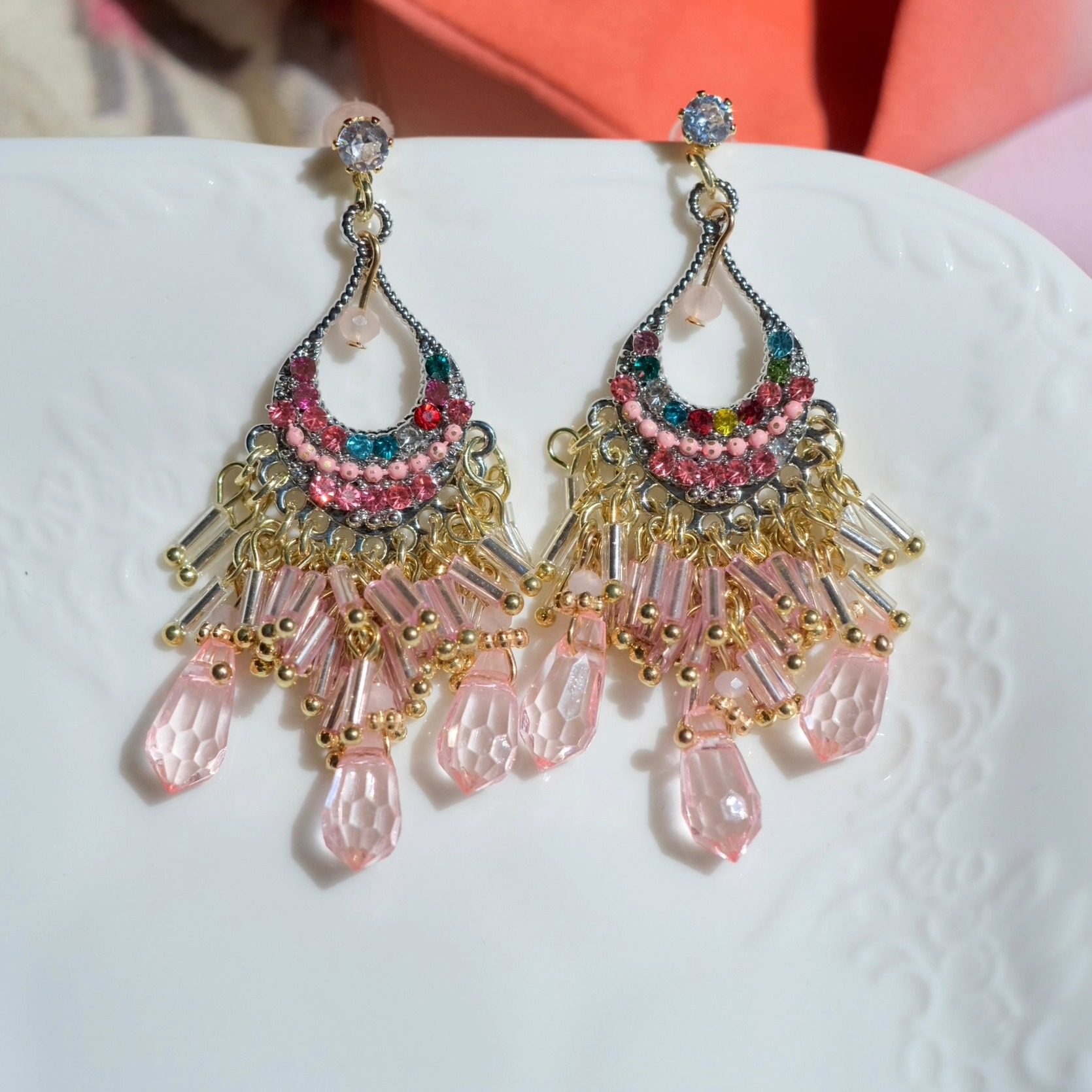 《粉光萦彩》重工轻奢波西米亚民族风粉色水晶流苏耳环耳夹耳饰女