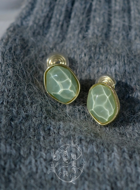《烟波江上》春夏仙气清新绿色简约高级感几何波纹耳钉蚊香盘耳夹