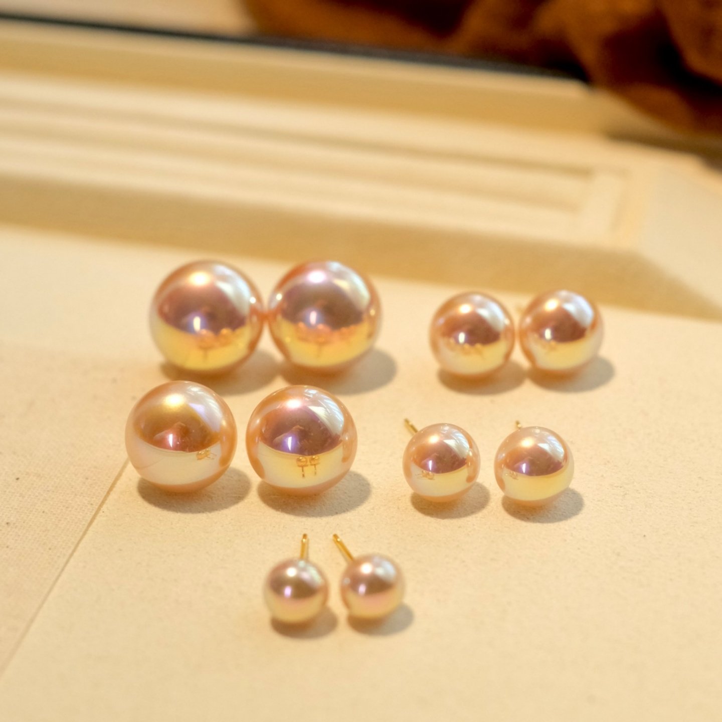 《烟霞》优雅法式温柔极光镜面粉色馒头珍珠百搭耳钉耳环耳夹耳饰