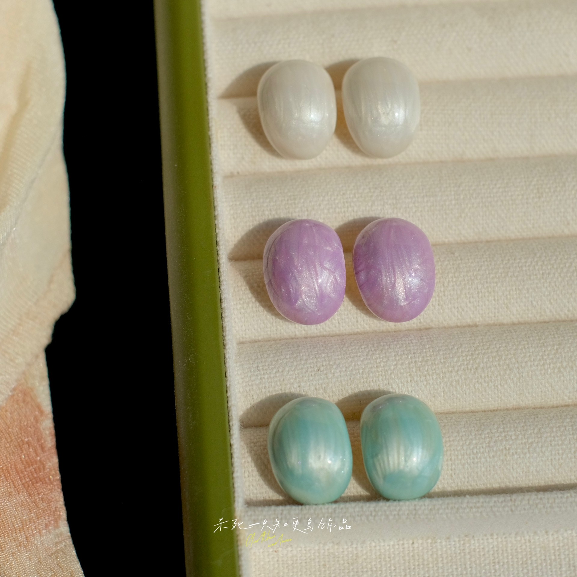 《彩云团》春夏法式油画超仙女彩色珐琅滴釉c字耳环耳钉2025新款