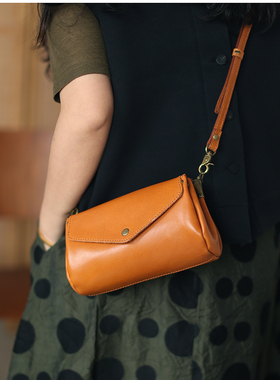 布谷森林新款女式真皮轻便百搭头层牛皮单肩斜挎小方包风琴包B469