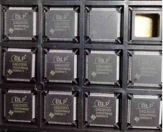 全新原装进口 dad2000 htqfp80 数码投影机dmd驱动芯片