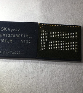 SDADF4AP-16G BGA221球 EMCP 16+16 16GB 内存硬盘 全新原装