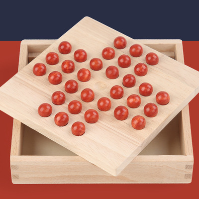 棋盘+棋盒+33颗棋子=12.8元