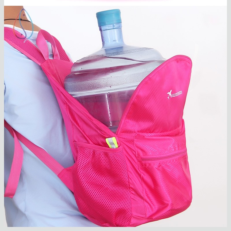 爬山背包轻便登山收纳超轻便携小学生补习补课书包轻薄防水双肩