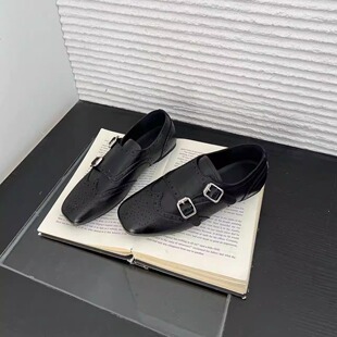 c女鞋乐福鞋一脚蹬皮面26新款布洛克雕花皮鞋时尚百搭舒适防滑