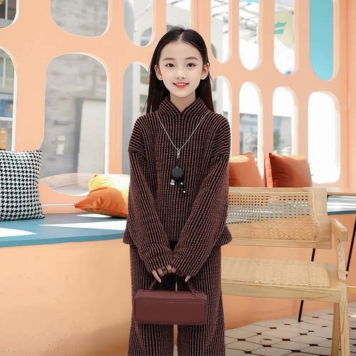 提花女童加绒连帽条纹毛衣两件套