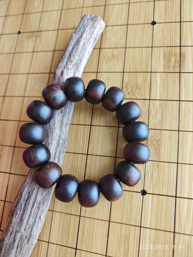 缅甸小叶降真香手串酒香盘玩不封香黄油熟结蜜甜19算盘珠手串090