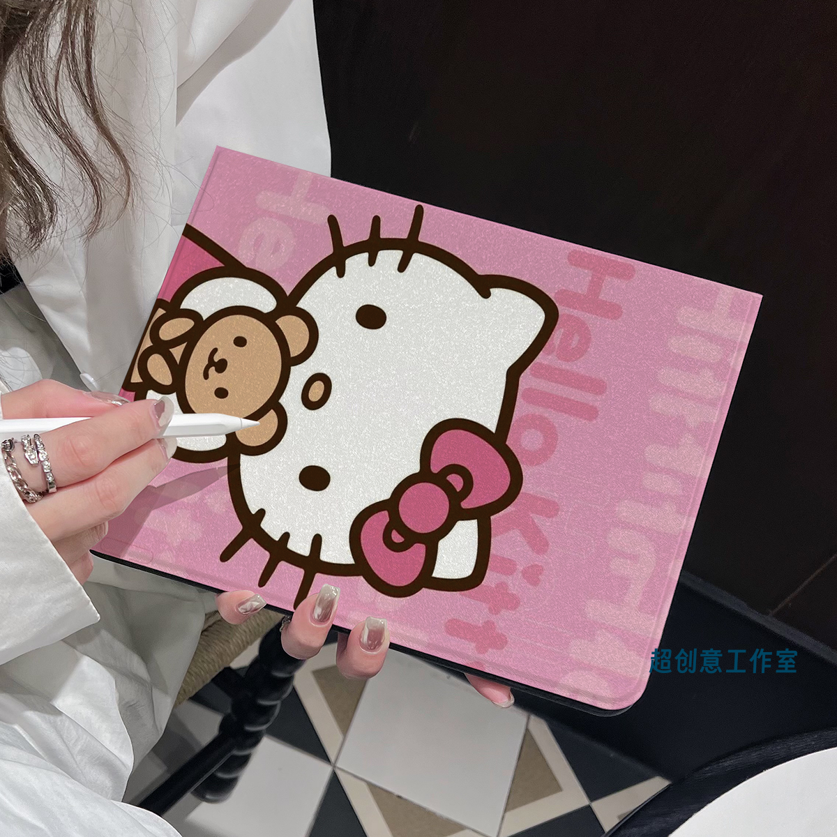 超创意书本式适用2025ipad11a16平板保护套10.9第10代2021款10.2寸air45翻盖mini67凯蒂猫pro11Air11软壳9.7