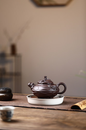 风卷葵-原矿天青紫泥-宜兴全手工紫砂茶壶-容量300CC-吴芳芳作品