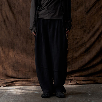 工匠感交叉褶开叉宽松长裤