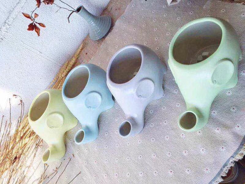大象扁脸波斯猫加菲防湿饮水器