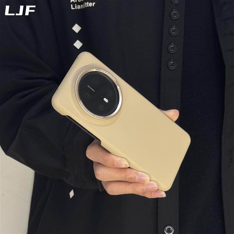 新款肤感沙漠金色内植绒适用华为Mate70Pro+手机壳mate70/60简约