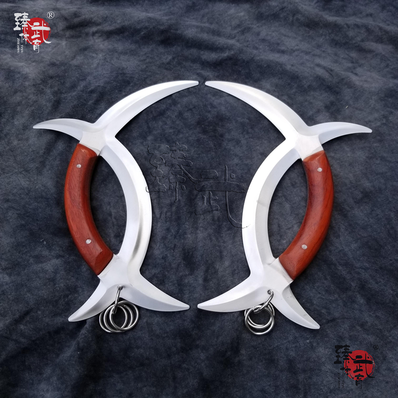 Mother and son, mandarin duck, stainless steel Bagua, mandarin duck, martial arts double axe, chicken claw, martial arts equipment not opened