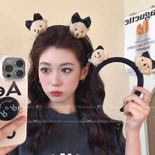 精致蝴蝶结熊熊洗脸发箍女2025新款防滑宽边头箍可爱网红发卡头饰