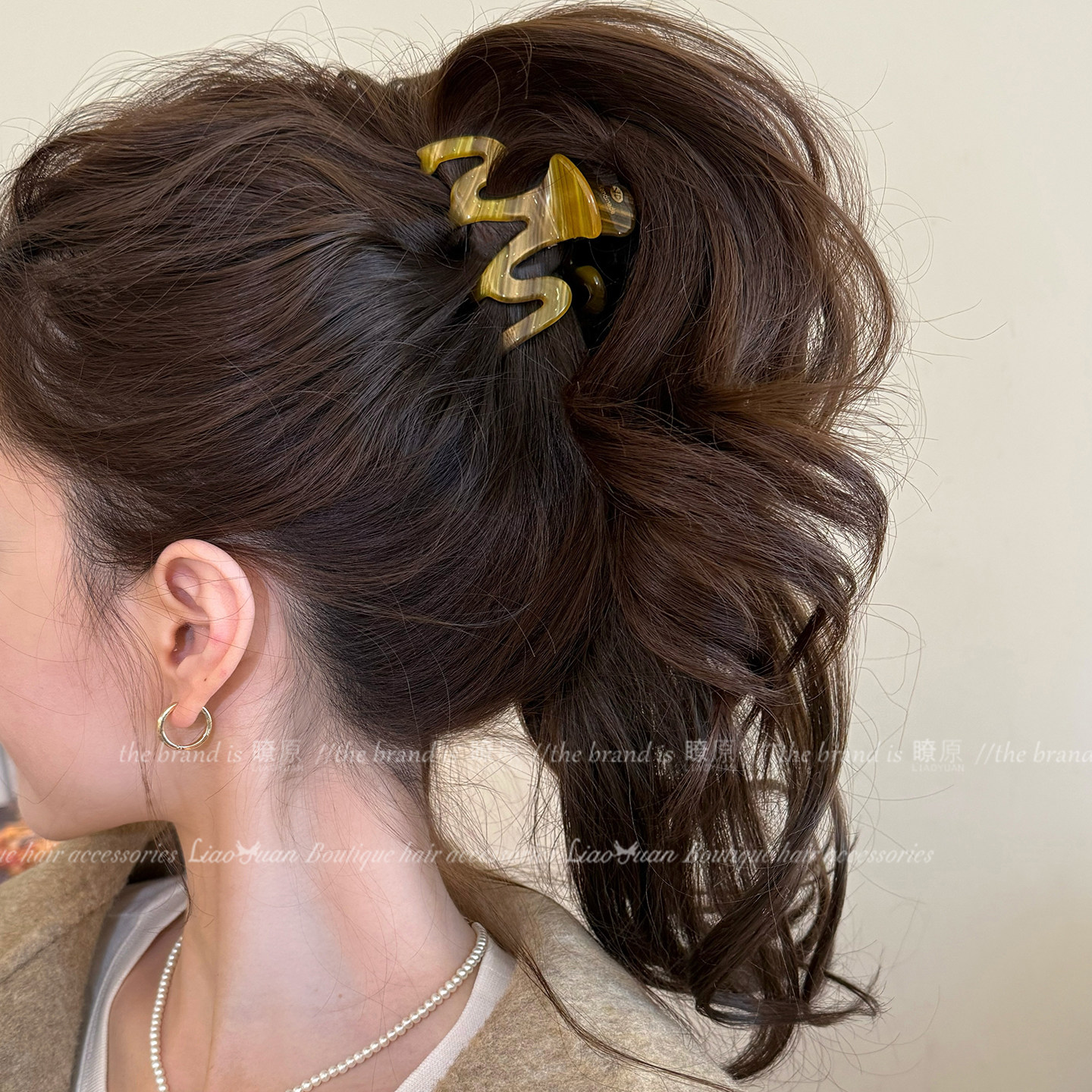 气质醋酸M字形发夹高级感