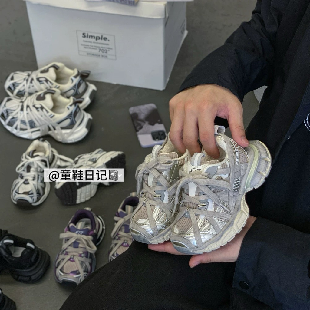 儿童老爹鞋做旧巴黎2026春季新款女童休闲鞋蜘蛛侠绑带男童运动鞋