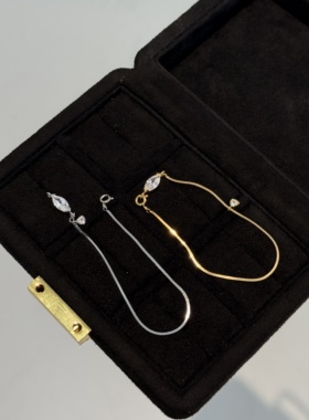 925银镀金恶魔之眼蛇骨手链女