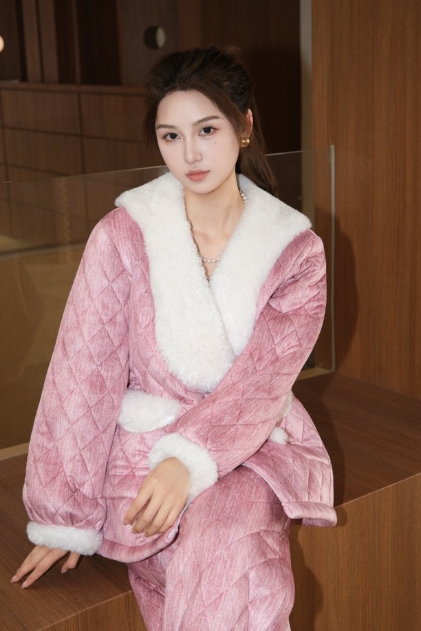 原艾慕优，冬季加厚可外穿三层夹棉加绒加厚可外穿睡衣套装