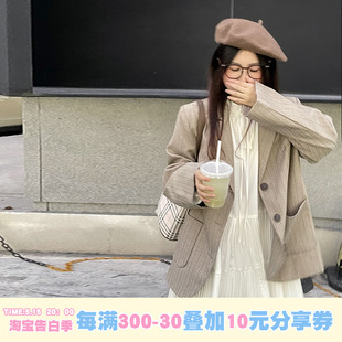 女春季 哒哒sama 私服 通勤休闲细条纹小西装 宽松百搭西服外套