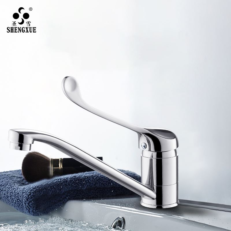 圣雪医院可旋转开式冷热水龙头