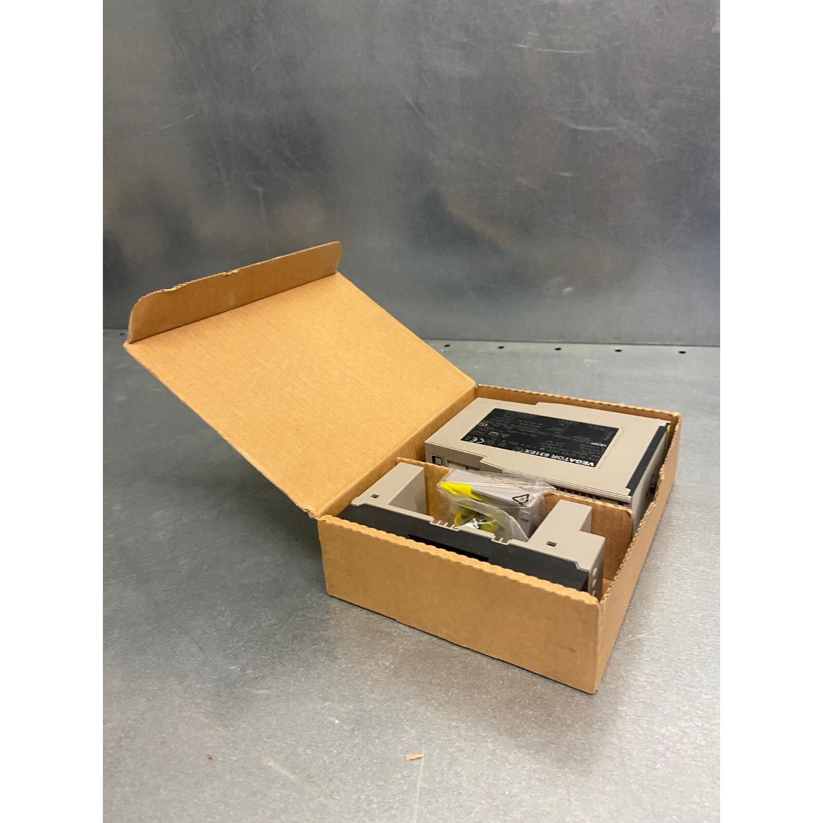 VEGATOR 631EX / T0R631EX.AK / EVALUATION DEVICE